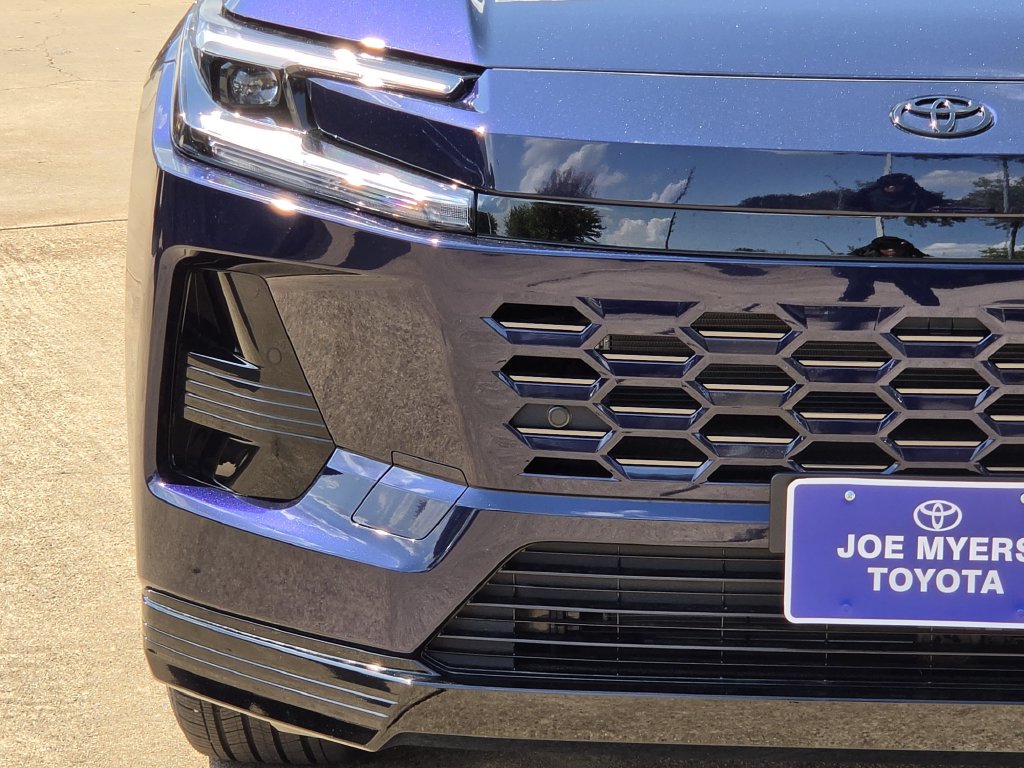 New 2026 Blueprint Toyota SE image 5