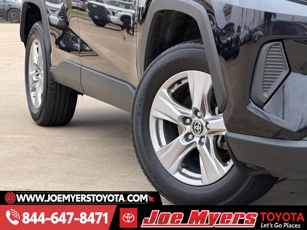 Used 2022 Midnight Black Metallic Toyota XLE image 12