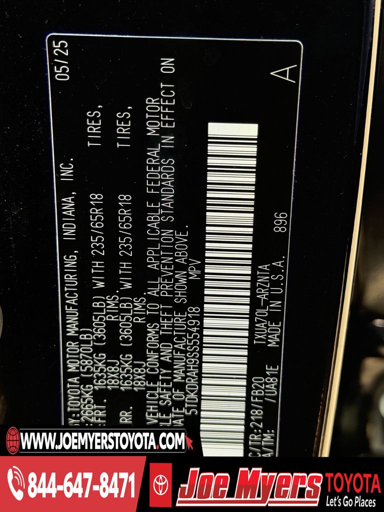 Used 2025 Midnight Black Metallic Toyota LE image 32