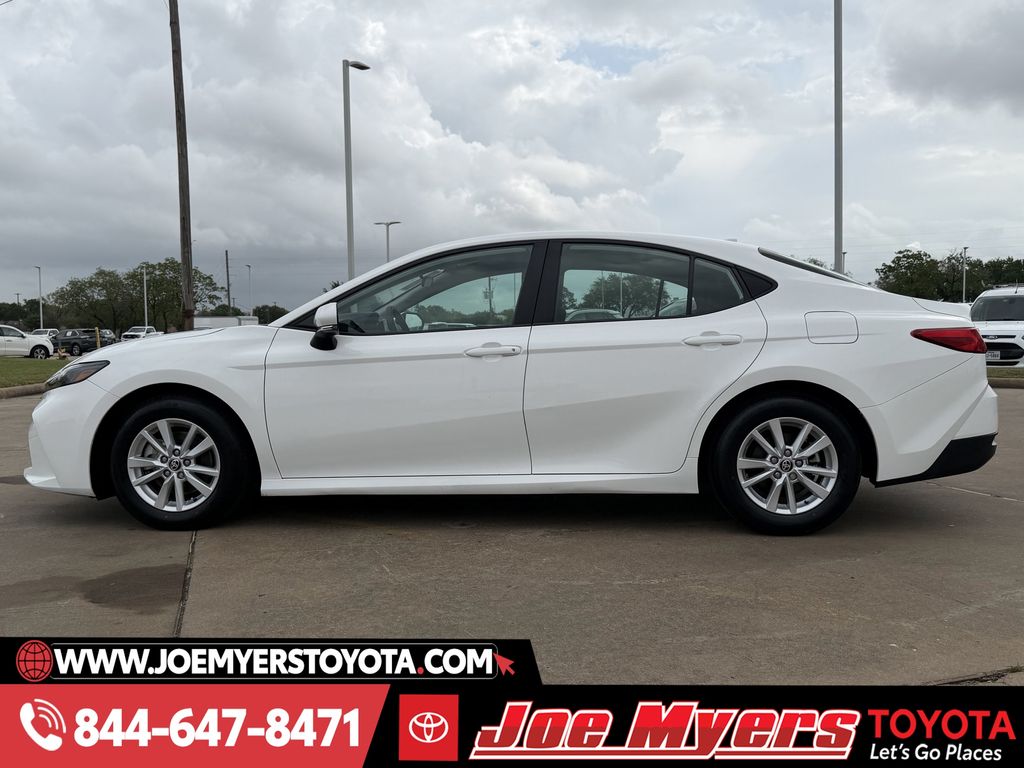 Used 2025 White Toyota LE image 6