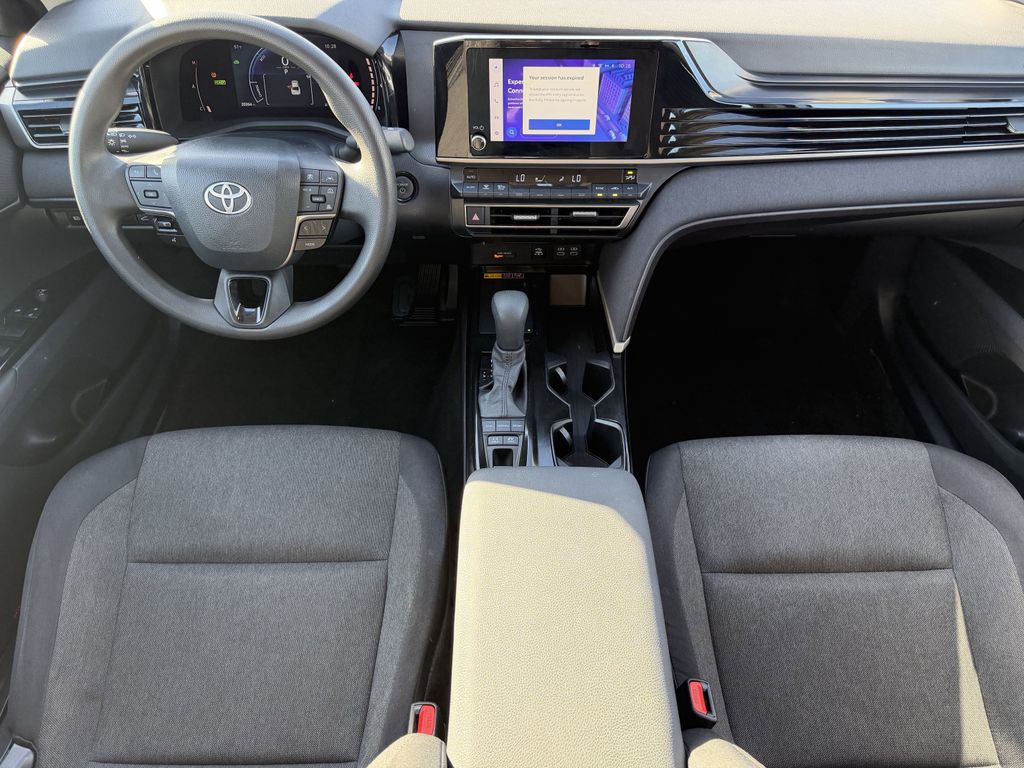 2025 Toyota Camry LE - Photo 13