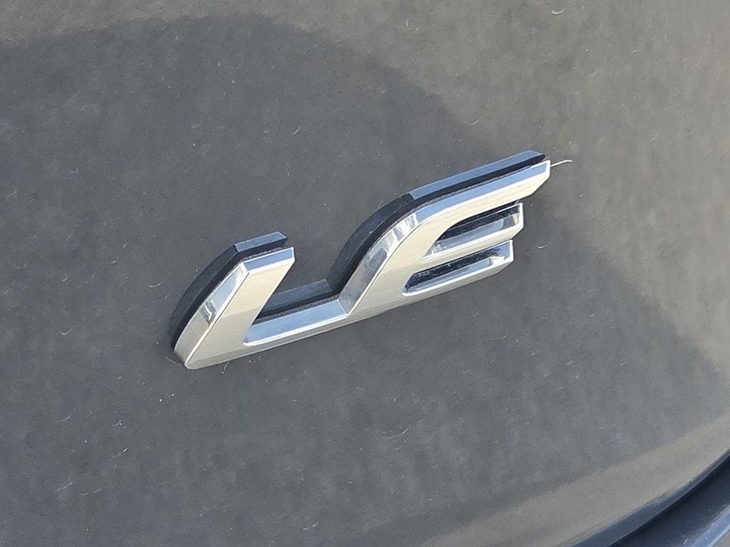 Used 2025 Underground Toyota LE image 11
