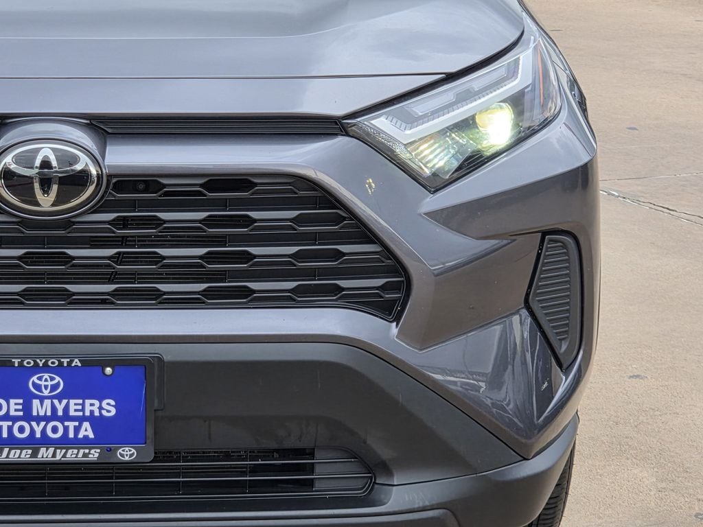 Used 2025 Magnetic Gray Metallic Toyota LE image 4