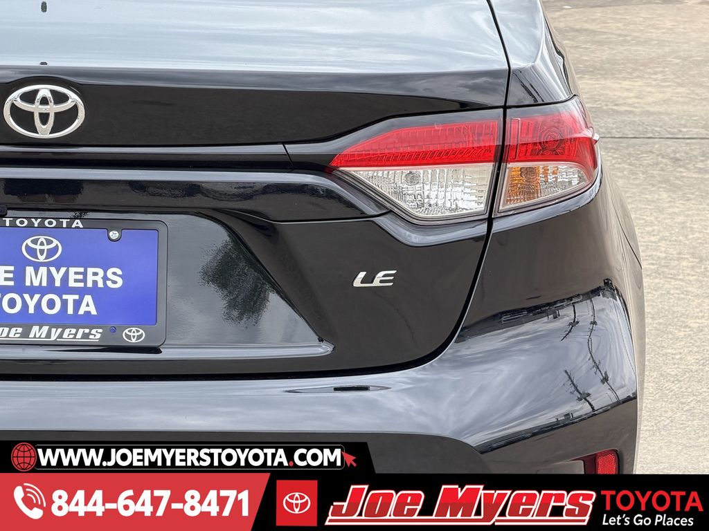 Used 2024 Midnight Black Metallic Toyota LE image 9