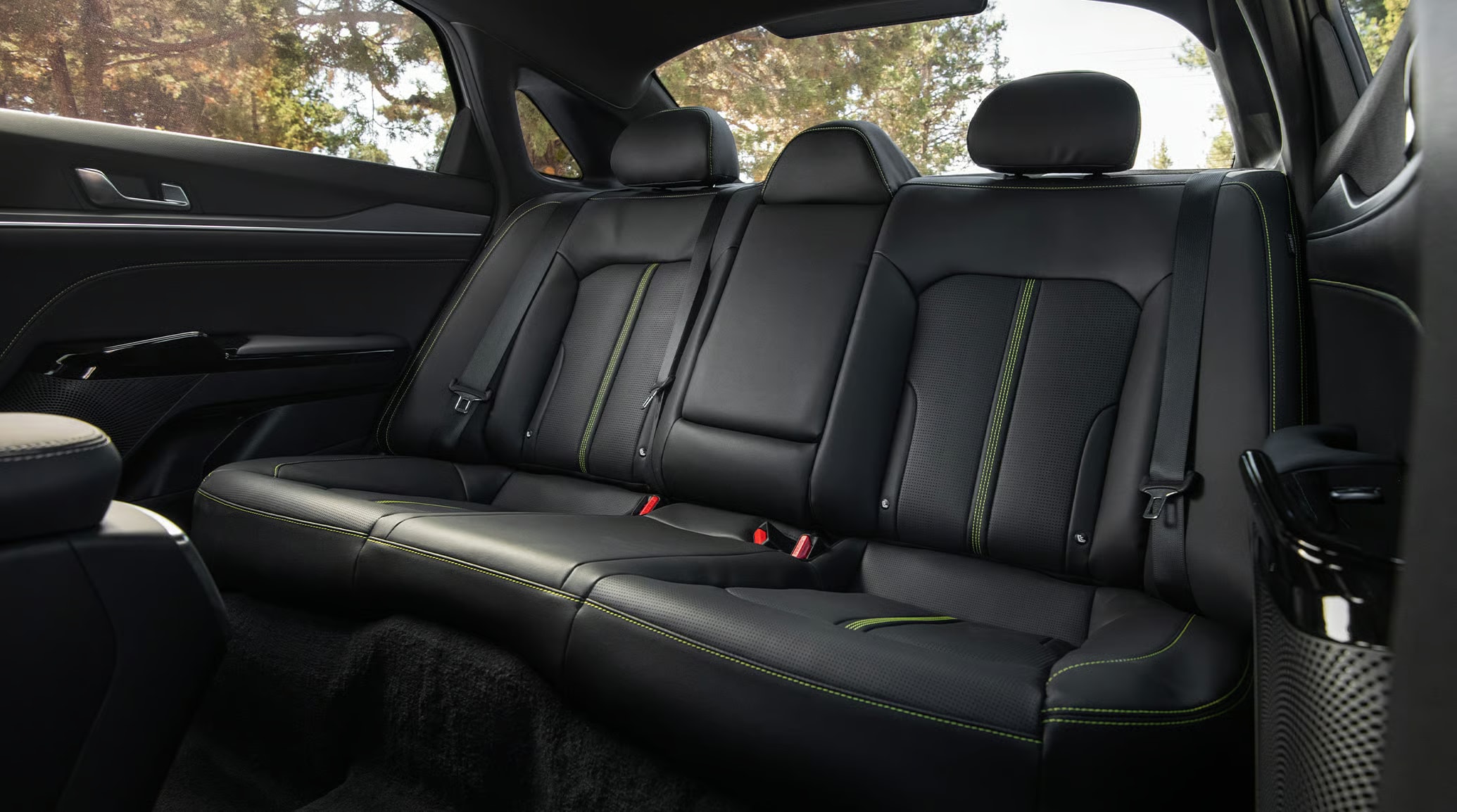 2026 Kia K5 interior rear seats