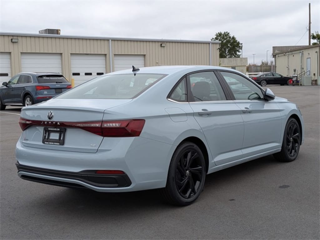 New 2026 Volkswagen Jetta 1.5T SE Sedan