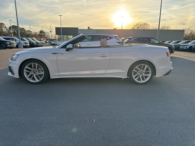 2023 Audi A5 45 S line Premium Cabriolet photo 4