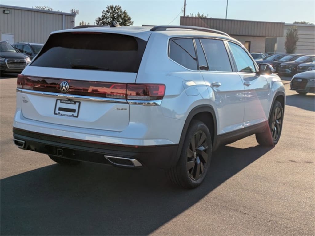 New 2026 Volkswagen Atlas 2.0T SE w/Technology SUV