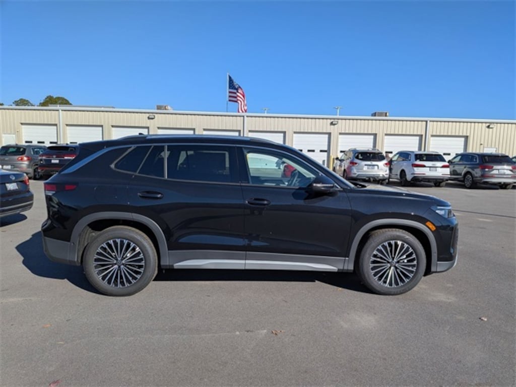 New 2026 Volkswagen Tiguan 2.0T S SUV