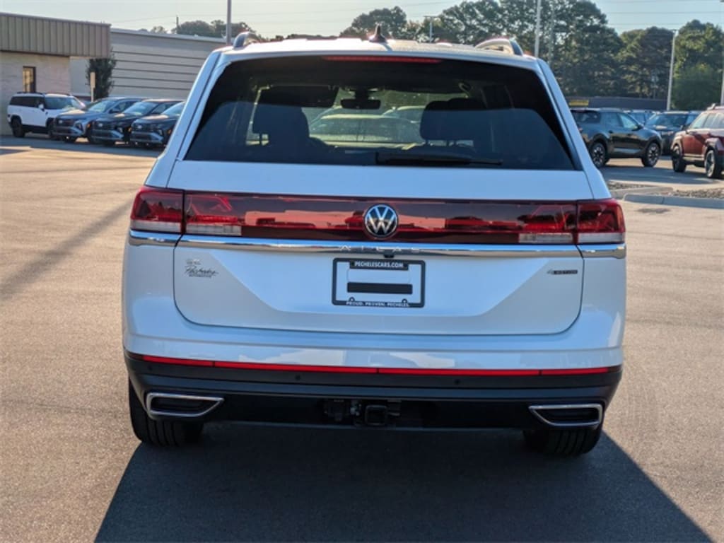 New 2026 Volkswagen Atlas 2.0T SE w/Technology SUV