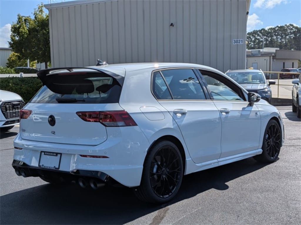 New 2025 Volkswagen Golf R 2.0T Black Edition Hatchback