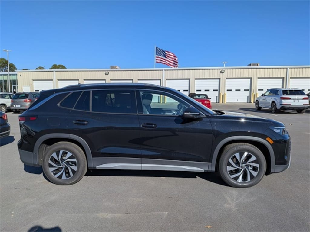 New 2026 Volkswagen Tiguan 2.0T S SUV