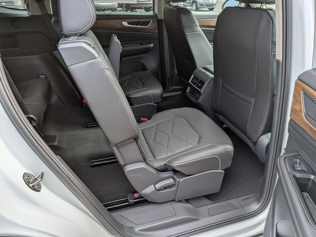 2026 Volkswagen Atlas SE w/Tech - Photo 33