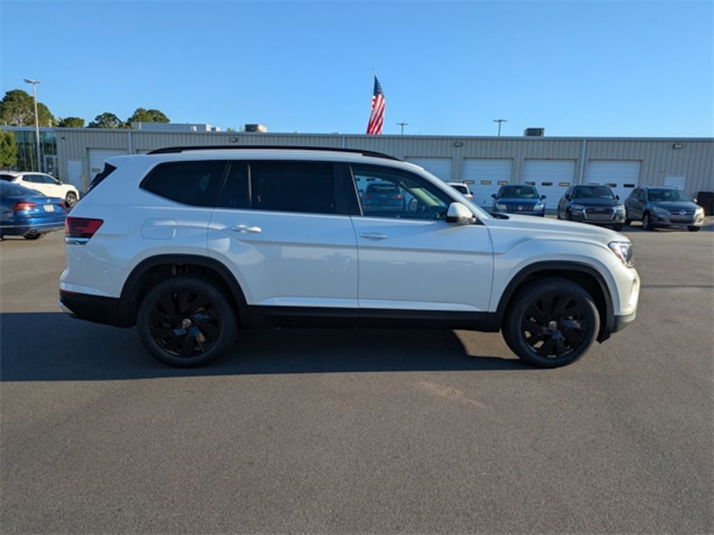 New 2026 Volkswagen Atlas 2.0T SE w/Technology SUV