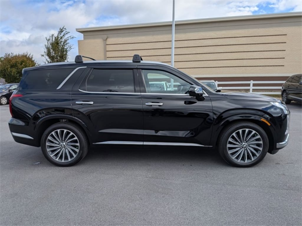 Used 2024 Hyundai Palisade Calligraphy SUV