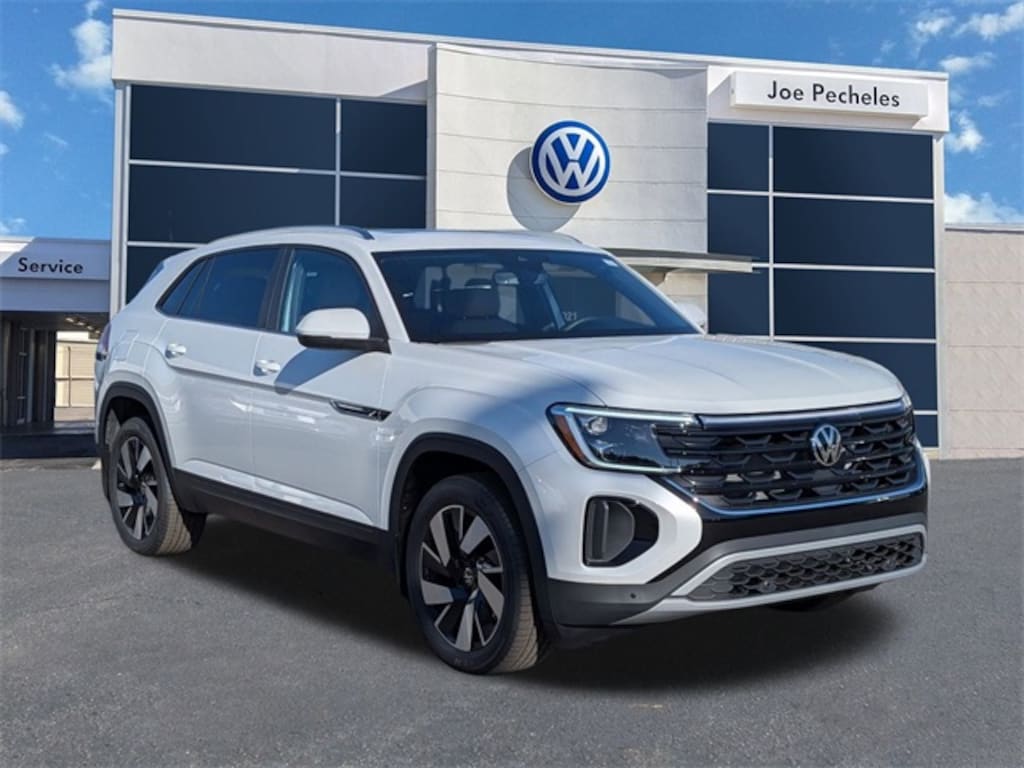 New 2026 Volkswagen Atlas Cross Sport 2.0T SE w/Technology SUV