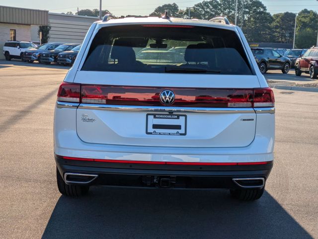 2026 Volkswagen Atlas SE w/Tech - Photo 4