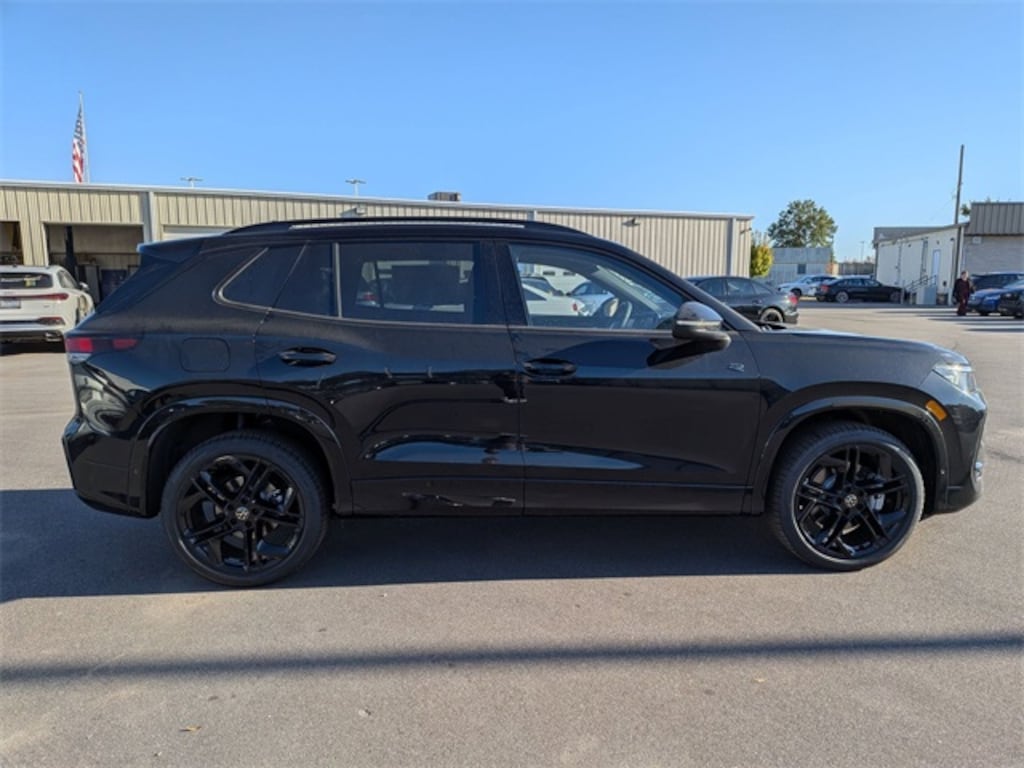 New 2026 Volkswagen Tiguan 2.0T SE R-Line Black SUV