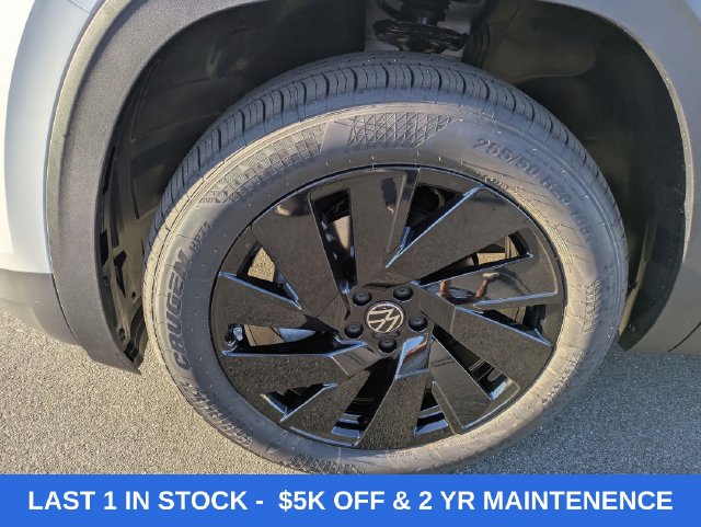 2026 Volkswagen Atlas SE w/Tech - Photo 8