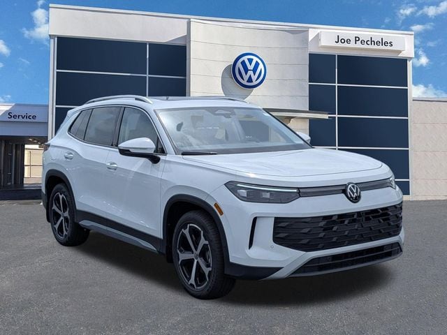 2026 Volkswagen Tiguan 2.0T SE's photo