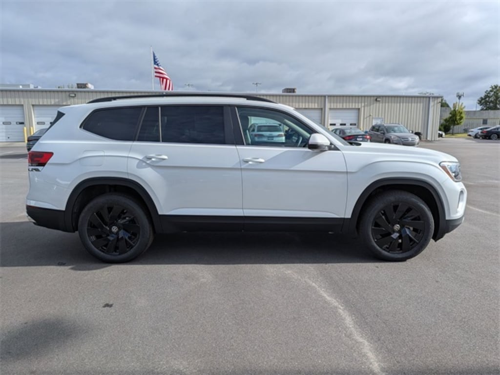 New 2026 Volkswagen Atlas 2.0T SE w/Technology SUV