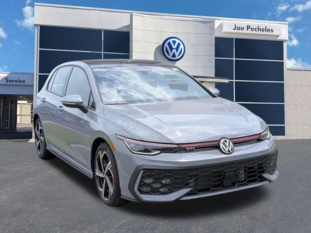 2026 Volkswagen Golf GTI SE Hatchback