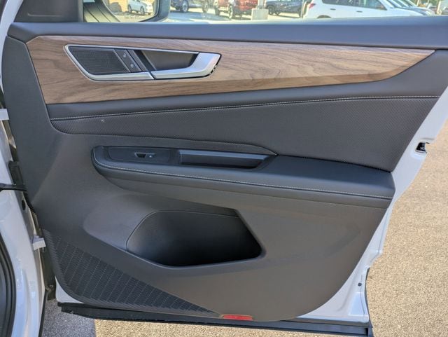 2026 Volkswagen Atlas SE w/Tech - Photo 35