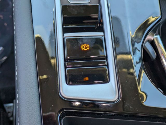 2026 Volkswagen Atlas SE w/Tech - Photo 22