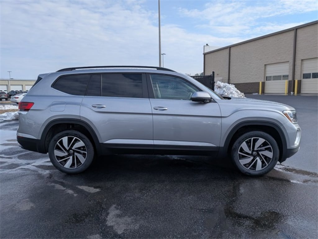 New 2026 Volkswagen Atlas 2.0T SE w/Technology SUV