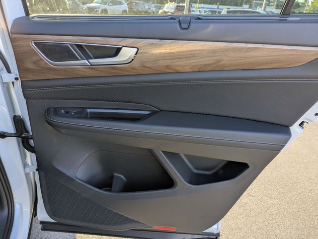 2026 Volkswagen Atlas SE w/Tech - Photo 33