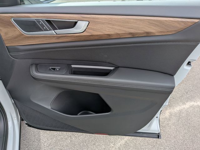2026 Volkswagen Atlas SE w/Tech - Photo 37