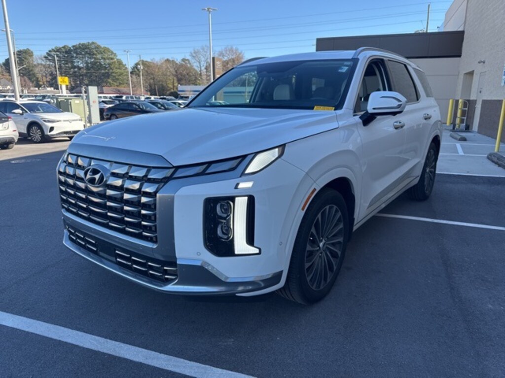 Used 2024 Hyundai Palisade Calligraphy SUV