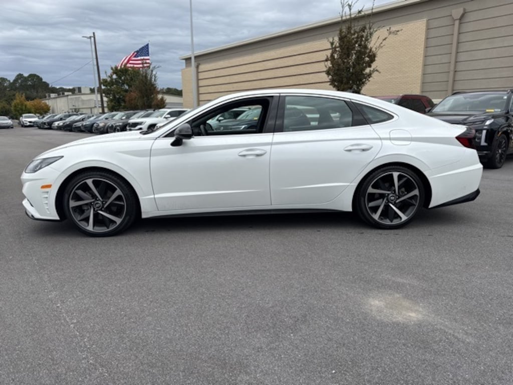 Used 2022 Hyundai Sonata SEL Plus Sedan
