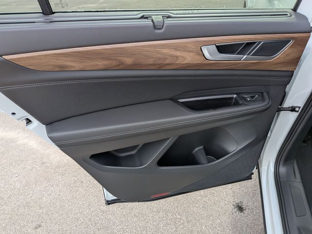 2026 Volkswagen Atlas SE w/Tech - Photo 29