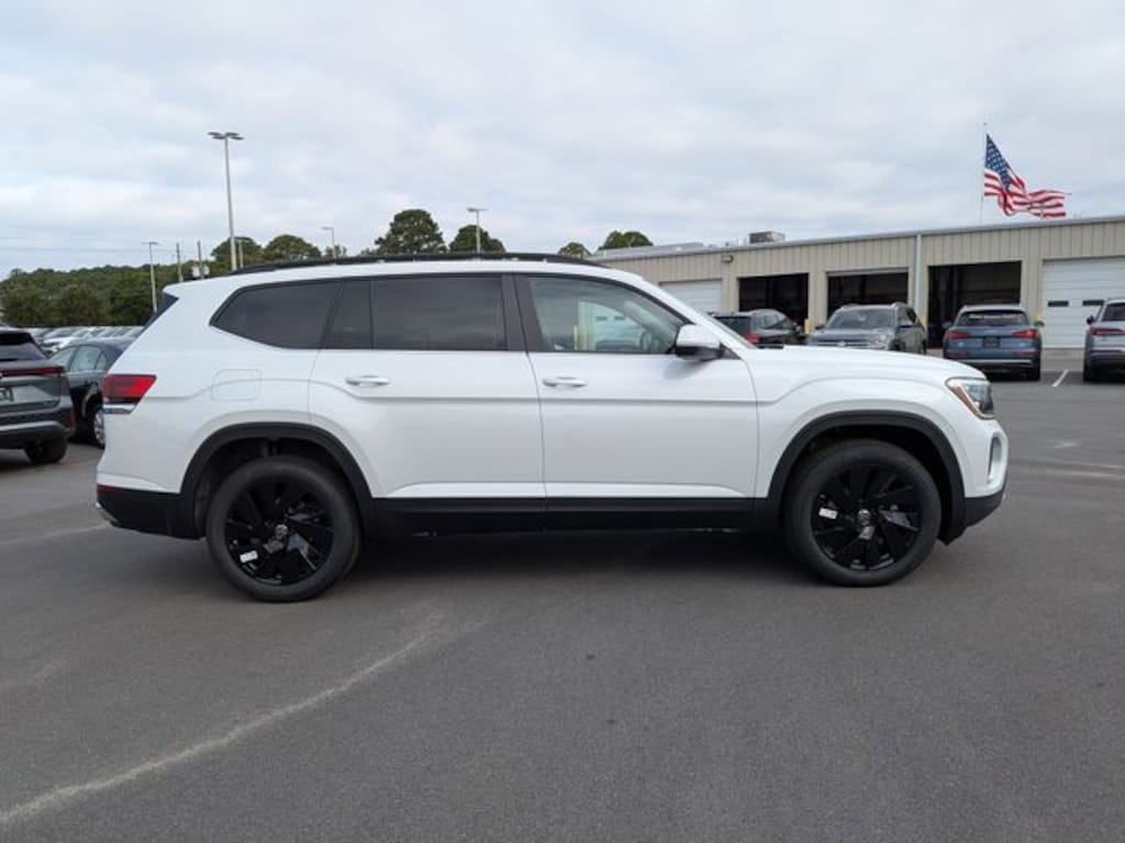 New 2026 Volkswagen Atlas 2.0T SE w/Technology SUV
