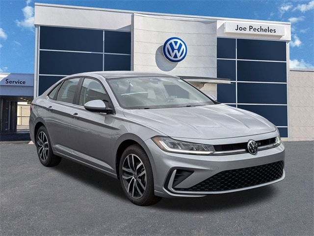 2026 Volkswagen Jetta SE's photo