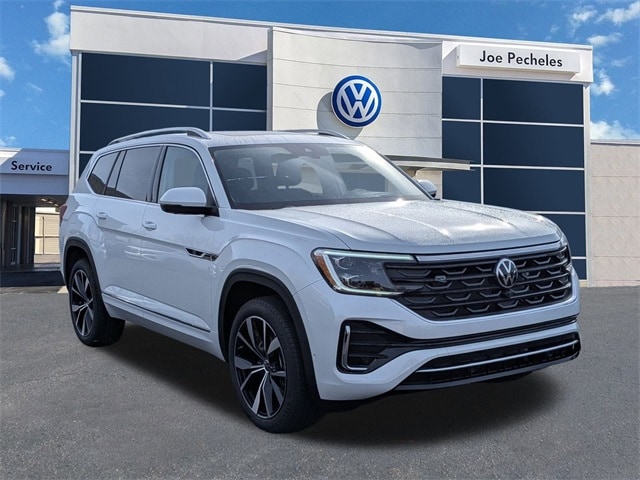 2026 Volkswagen Atlas SEL Premium R-Line's photo