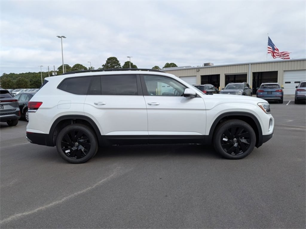 New 2026 Volkswagen Atlas 2.0T SE w/Technology SUV