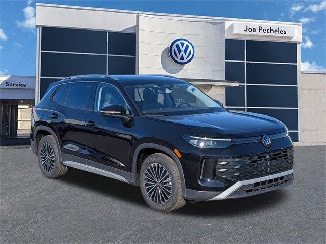 2026 Volkswagen Tiguan S's photo