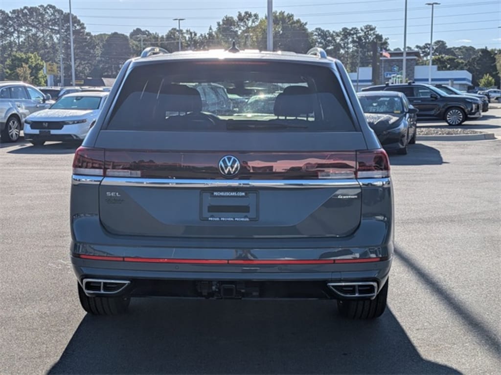 New 2026 Volkswagen Atlas 2.0T SEL Premium R-Line SUV