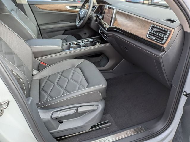 2026 Volkswagen Atlas SE w/Tech - Photo 37