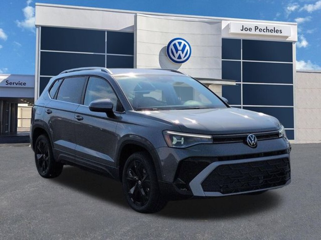 New 2026 Volkswagen Taos 1.5T SE SUV