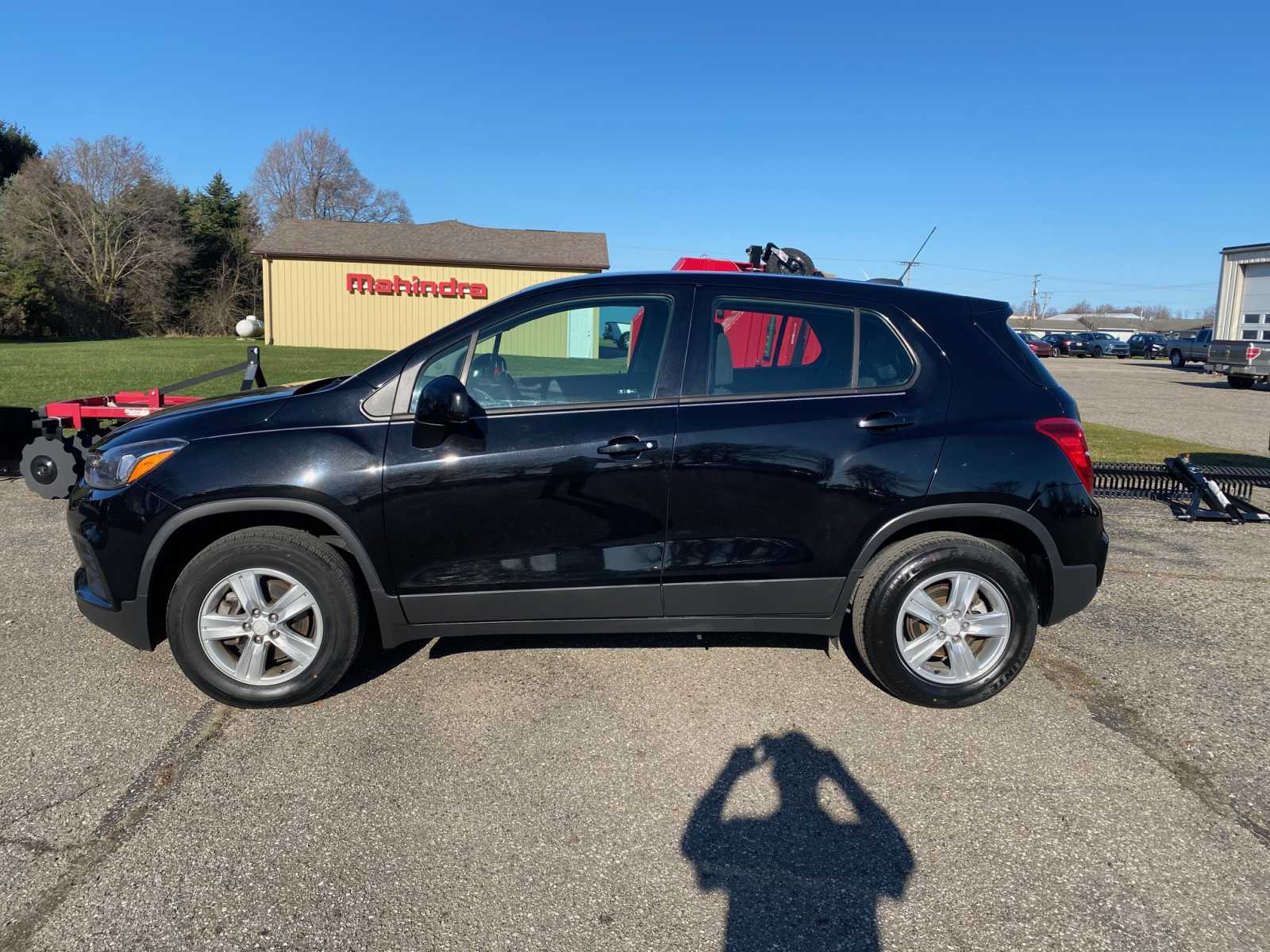 Used 2018 Chevrolet Trax LS with VIN 3GNCJNSB9JL162341 for sale in Pigeon, MI