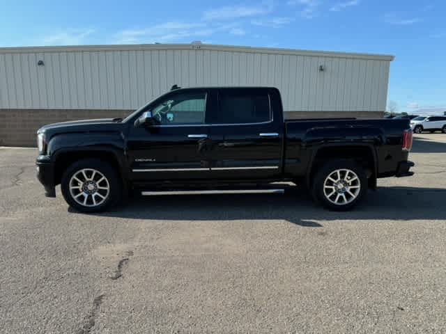 Used 2018 GMC Sierra 1500 Denali Denali with VIN 3GTU2PEC5JG347652 for sale in Pigeon, MI