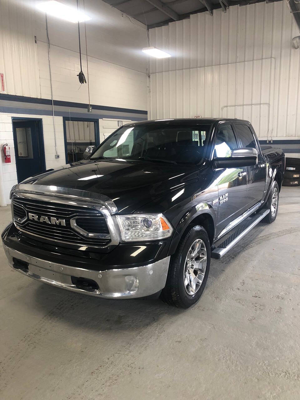 2017 Ram 1500 Laramie Limited photo 2