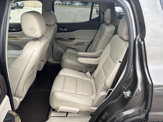 2019 GMC Acadia Denali - Photo 13