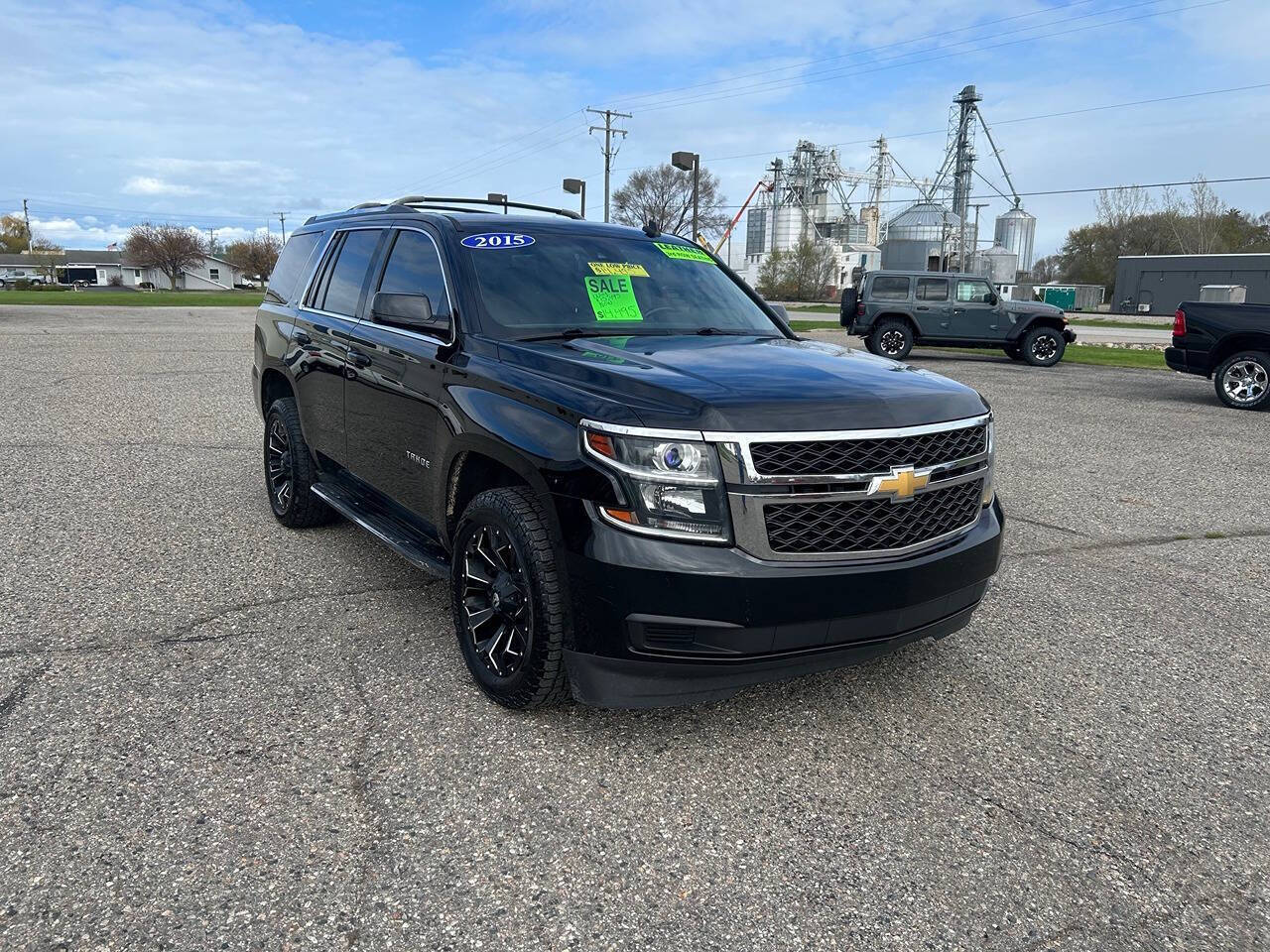 Used 2015 Chevrolet Tahoe LT with VIN 1GNSKBKC0FR175656 for sale in Pigeon, MI