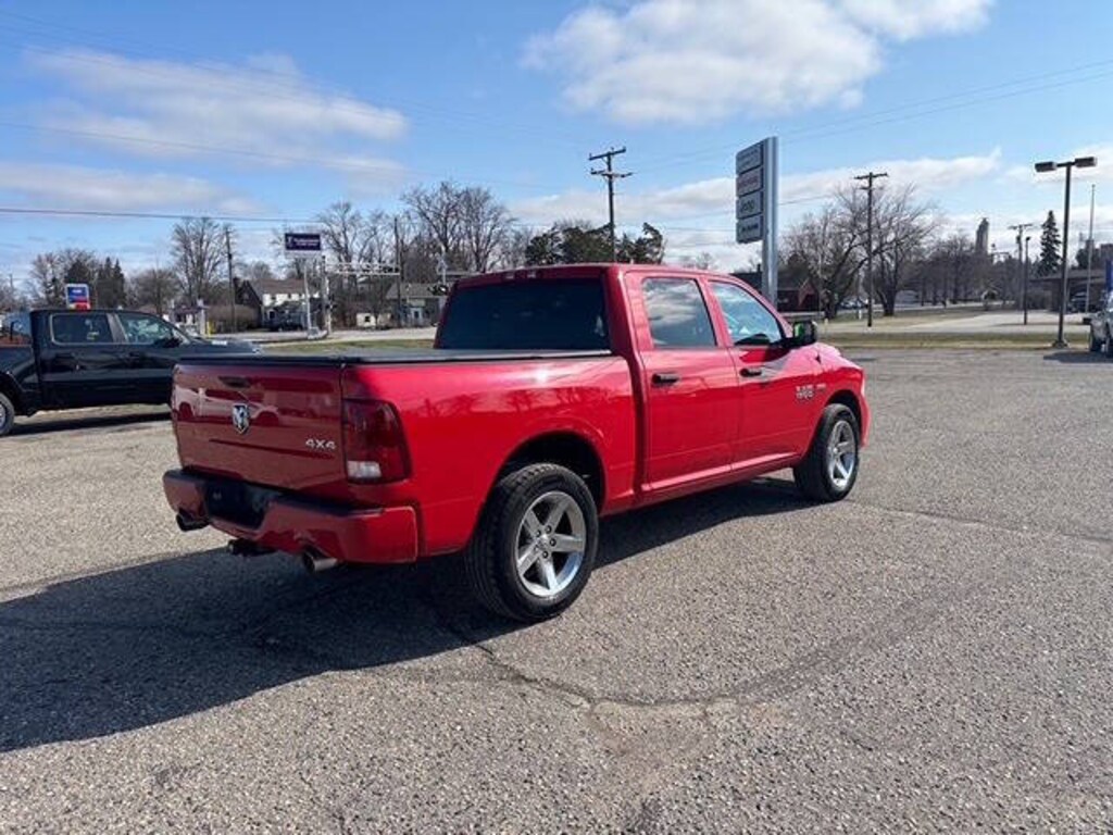 Used 2013 Ram 1500 Express 4x4 4dr Crew Cab 5.5 ft. SB Pickup Pickup Truck