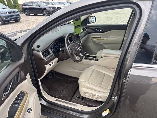 2019 GMC Acadia Denali - Photo 15