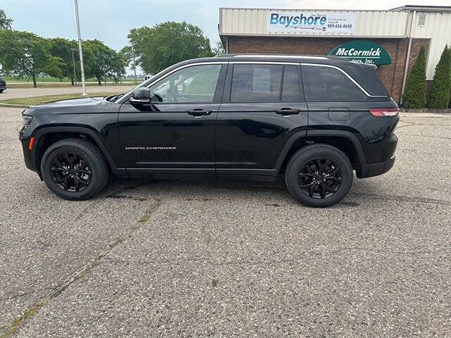2023 Jeep Grand Cherokee Limited - Photo 7